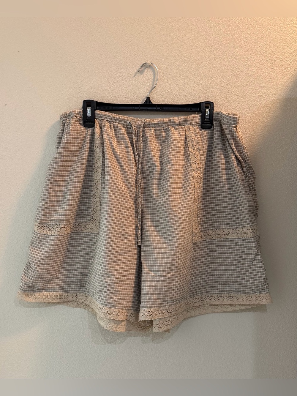 aerie Beige Checkered Crochet-Trim Shorts